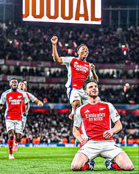 官方：本菲卡续约14岁中国球员弗朗西斯科-王.